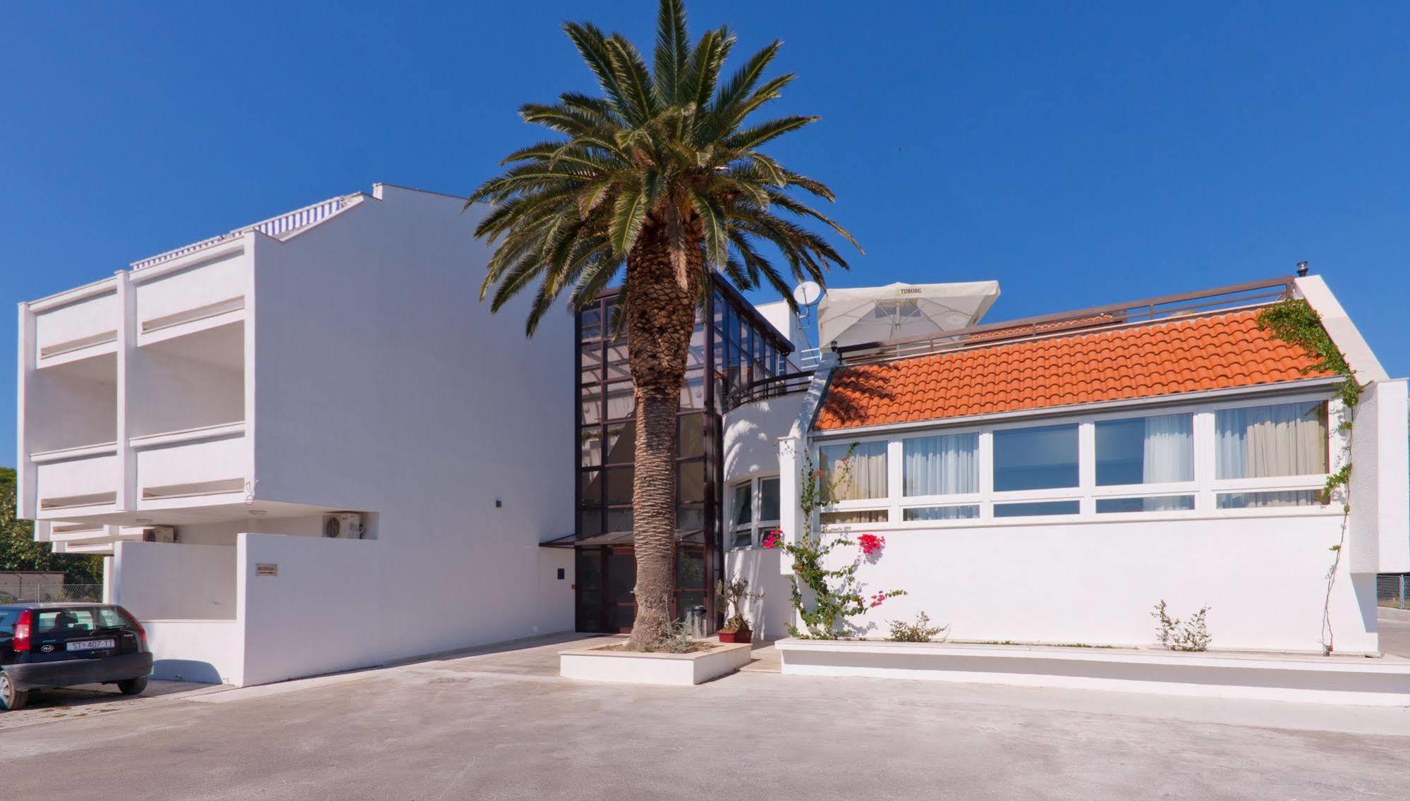 Hotel Ballet School Hotel